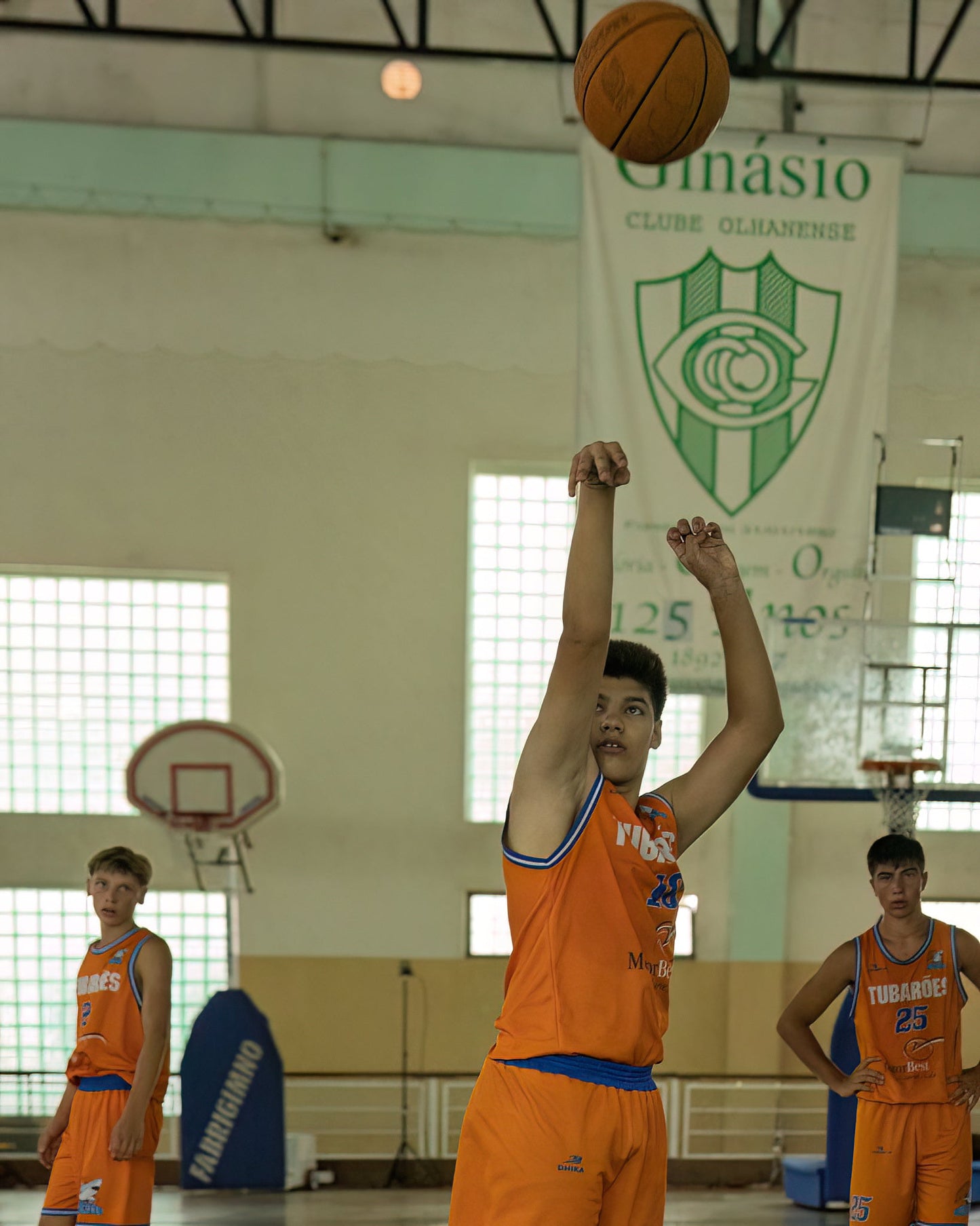 Ginásio x Tubaroes 16M