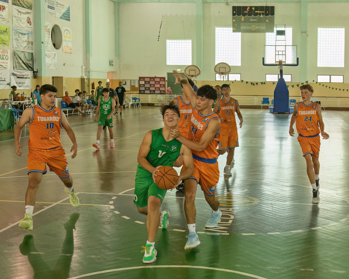 Ginasio Vs Tubaroes 16M