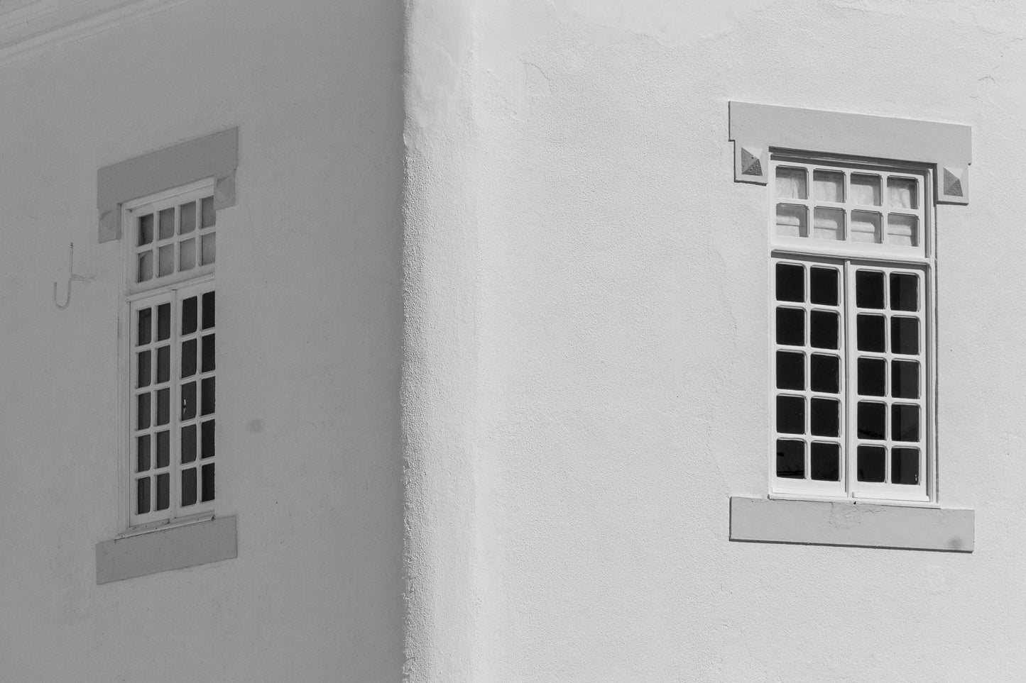 Two Windows, Square of the Republic, Albufeira
