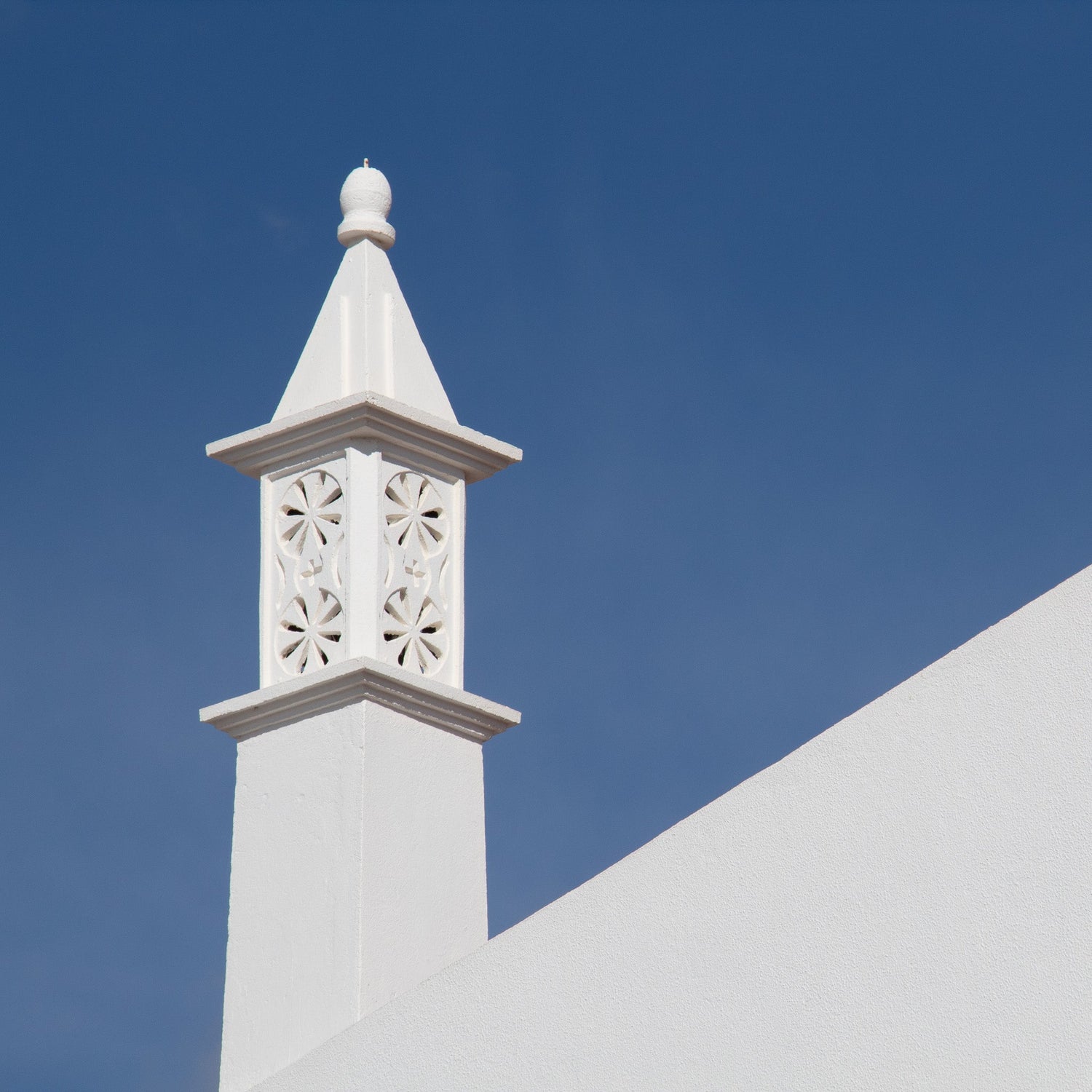 Algarvian Chimney Framed